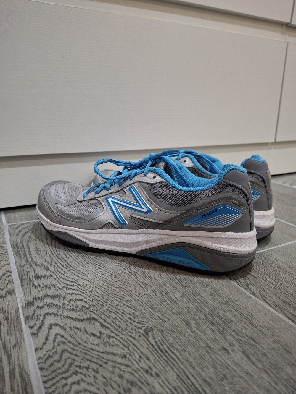 New Balance - Picture 4 of 8